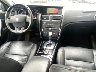 Renault Latitude 2011