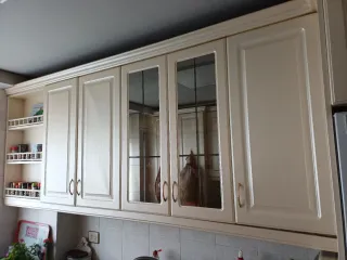 Muebles de cocina madera y cristal