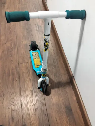 Patinete infantil azul