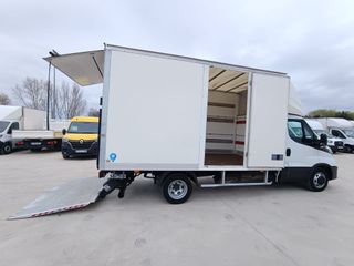 IVECO DAILY 3.0 CAJA PAQUETERO TRAMPILLA 160 CV