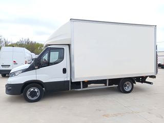 IVECO DAILY 3.0 CAJA PAQUETERO TRAMPILLA 160 CV