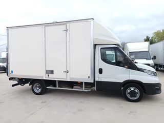IVECO DAILY 3.0 CAJA PAQUETERO TRAMPILLA 160 CV