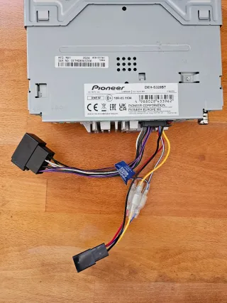 Radio Pioneer DEH-S320BT Bluetooth