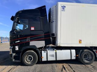 Renault T high480 + semirremolque multitemperatura