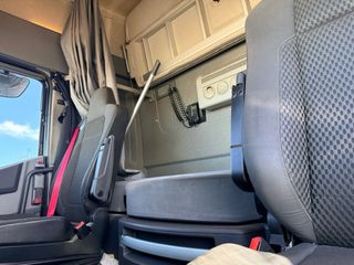 Renault T high480 + semirremolque multitemperatura