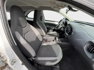 TOYOTA AYGO X DESDE 236€/MES ¡SIN PAGAR ENTRADA!