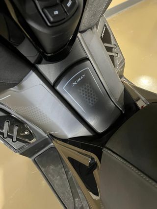 Yamaha XMAX 300 Tech MAX 2025