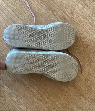 Adidas Gazelle rosa palo Talla 35