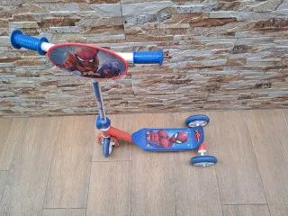 Patinete Spiderman 3 Ruedas Niño