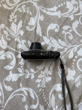 Cámara Nikon Coolpix S6400 Negra