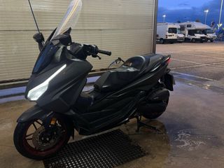 Honda Forza 125 especial edition