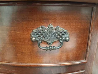 Comodini in legno stile classico