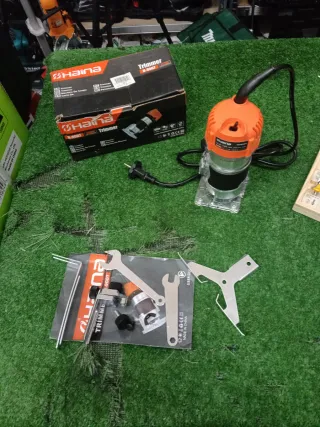 Fresatrice 450W + 12 Frese