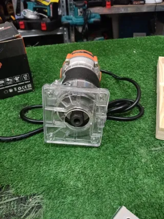 Fresatrice 450W + 12 Frese