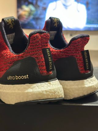 Adidas Ultraboost DNA - Juego de Tronos Talla 40