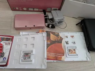 Nintendo 3DS Coral Pink + 2 Juegos