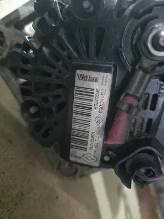 Alternador Valeo TG11C069 Renault 1.5dci