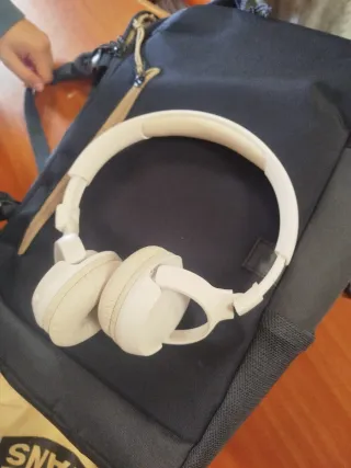 Cascos JBL Beige/Blanco