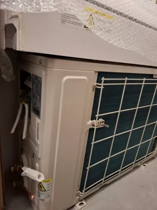 Aire Acondicionado Daitsu Blanco