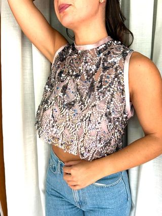 Top blusa lentejuelas rosa lazada espalda