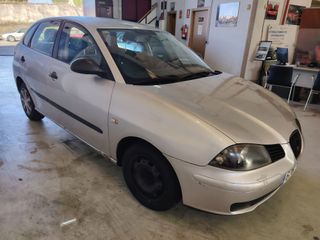 SEAT Ibiza 2004