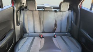 Peugeot 2008 PureTech 130 S&S Allure Pack EAT8 96 kW (130 CV)