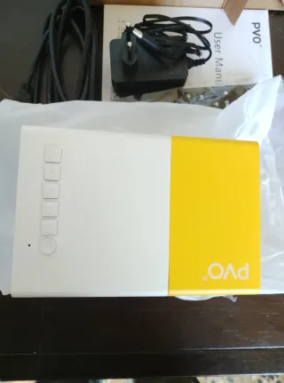 Proiettore LED PVO più Telo 100 pollici