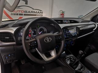 Toyota Hilux 2021