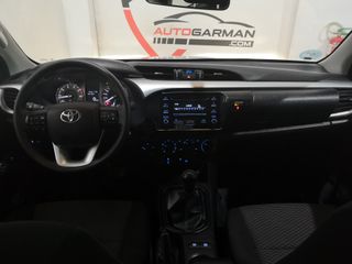Toyota Hilux 2021