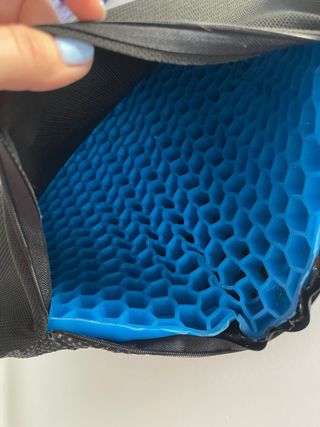 Cuscino in Gel Ortopedico per Sedia Ufficio e Auto