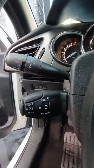 DS DS 3 PureTech 60kW (82CV) Desire