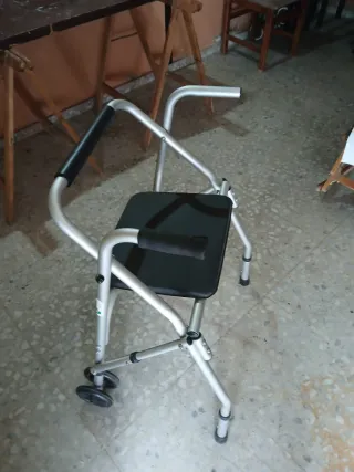Vendo andador para mayores