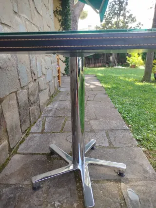 OPORTUNIDAD!!! Mesa de cristal diseño moderno.