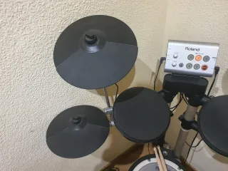 Batería Electrónica Roland HD1 + Ampli + banqueta