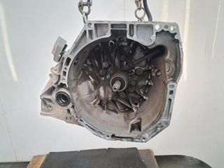 Caja de cambios/transmisión manual de gasolina Renault Clio MK4 2013-2020 1,2 L 6 velocidades OEM