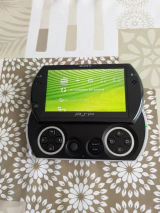 Sony PSP Go Negra