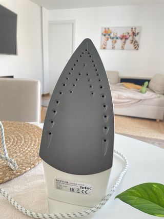 Plancha de vapor Tefal FV1240 Inicio