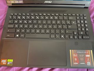 MSI Stealth 16 OLED 240Hz R9 370+RTX5080+32GB