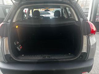 SUV 4X2 Peugeot 2008 1.6 HDI