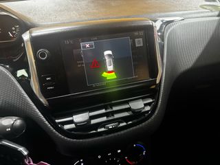 SUV 4X2 Peugeot 2008 1.6 HDI