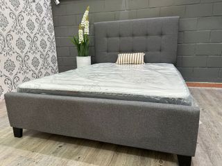 Cama Matrimonio y Colchón Gris