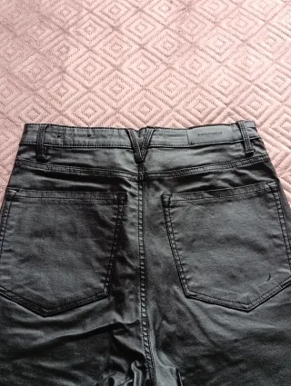 Pantalón Stradivarius Negro Talla 40