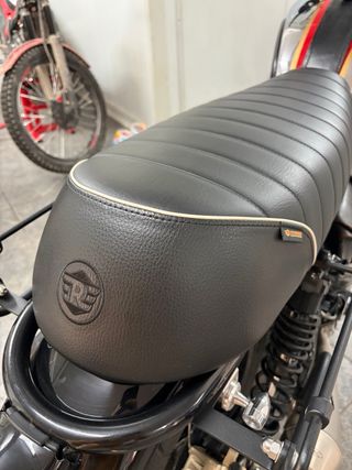 Asiento Premium Royal Enfield Interceptor 650