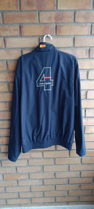 Chaqueta Valecuatro