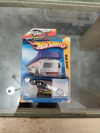 Hot Wheels 2008 First Editions y otras series.