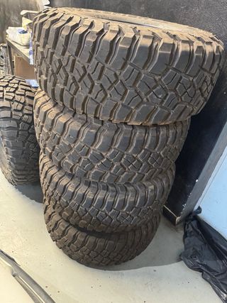 4 Cubiertas BFGoodrich 315/75R16 y Llantas