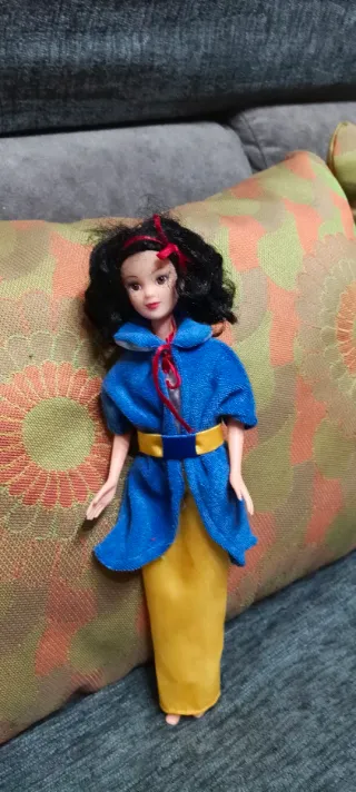 Muñeca Blancanieves de Tailandia