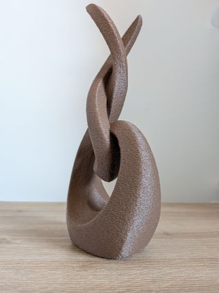 Scultura astratta moderna