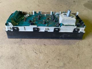 Quadrante/Velocímetro/ Conta Kilometros Renault 9/