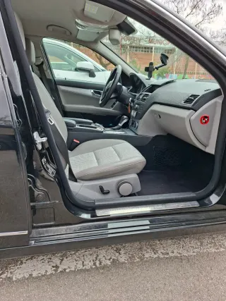 Mercedes-Benz Clase C 2007